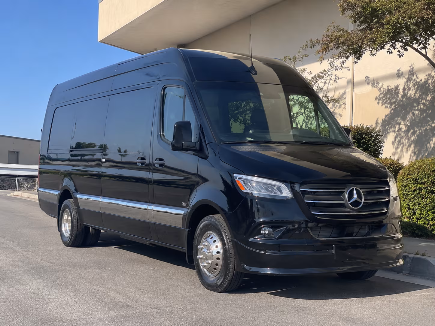bus rental options for erie trips