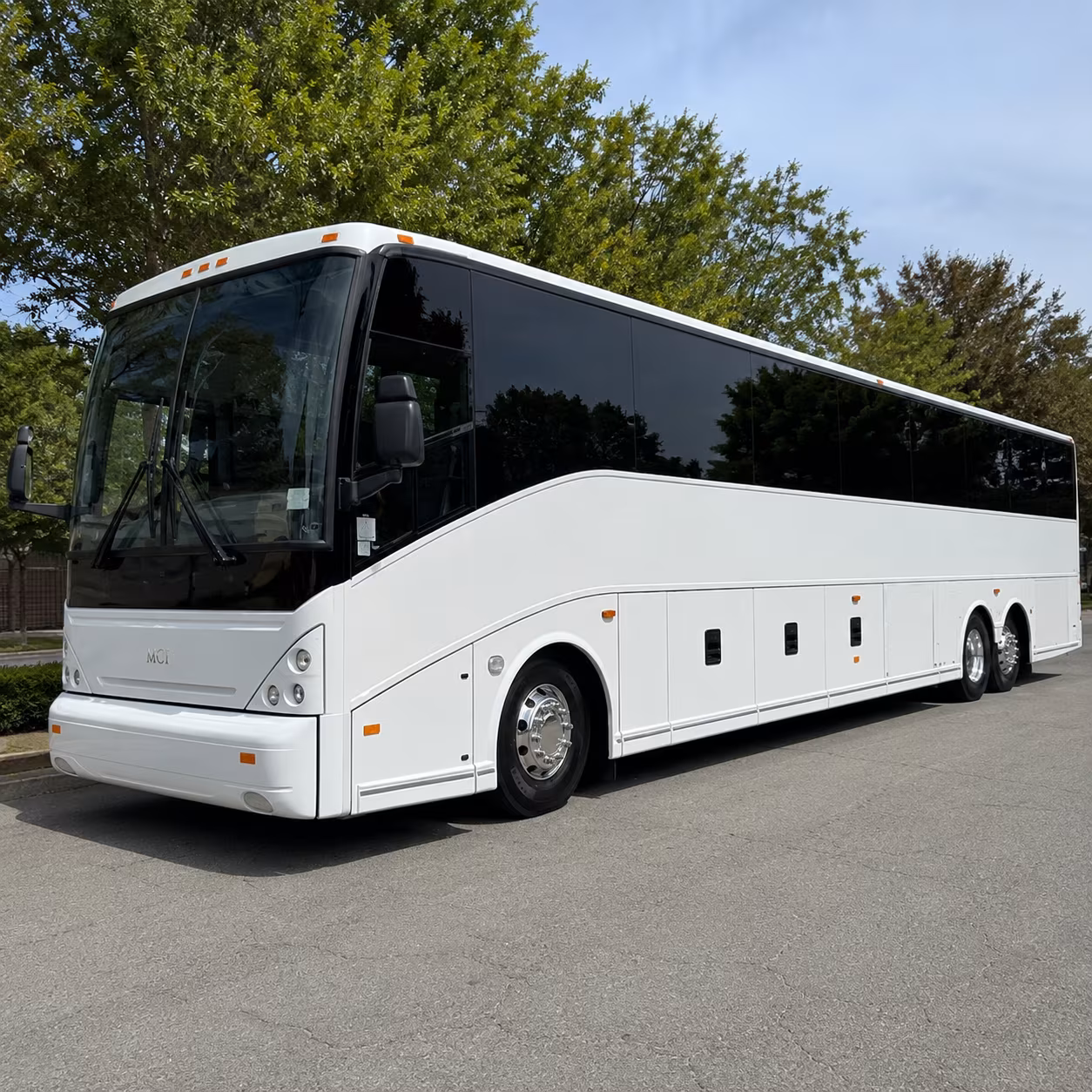 charter buses for corporate events and conferences at the bayfront convention center