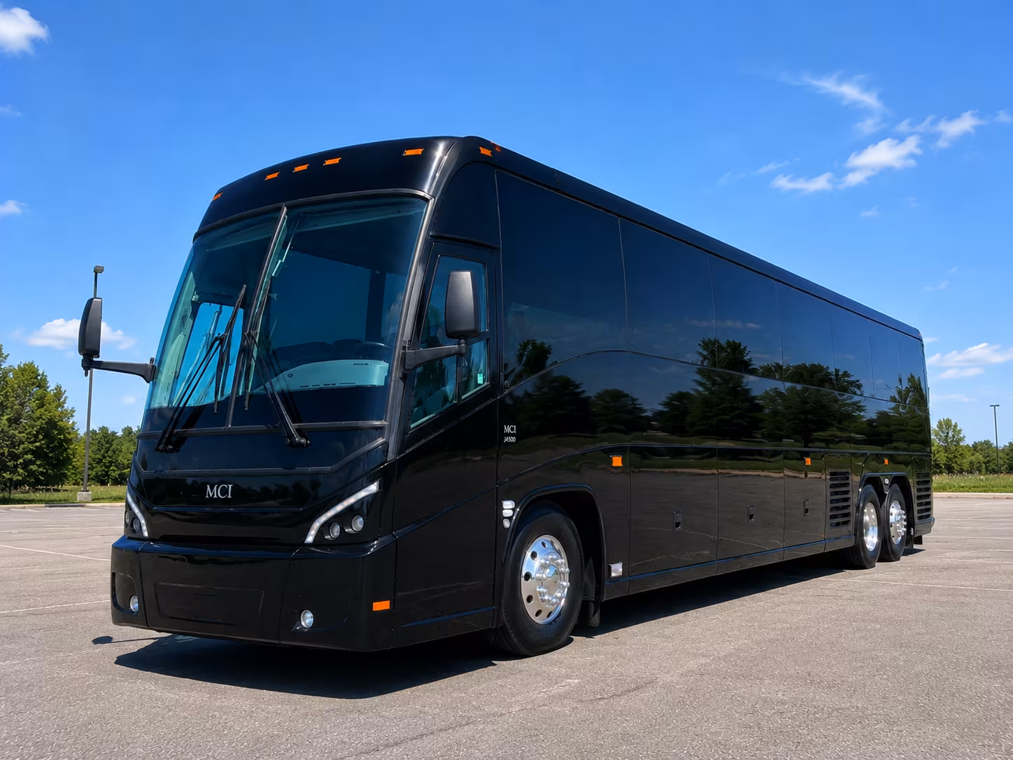 charter buses for mercyhurst lakers gannon golden knights games