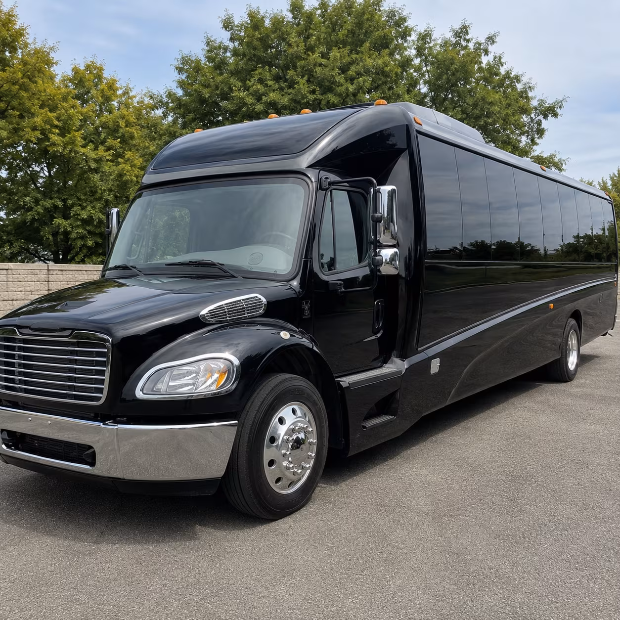 erie 25 passenger minibus