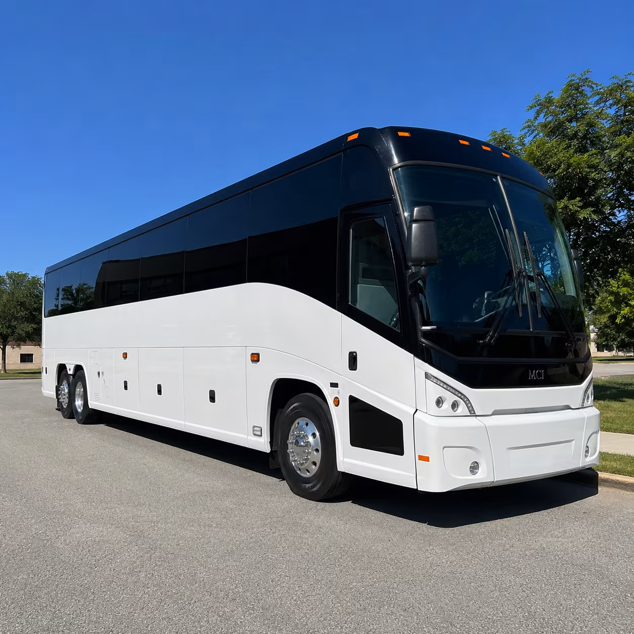 erie 40 passenger charter bus