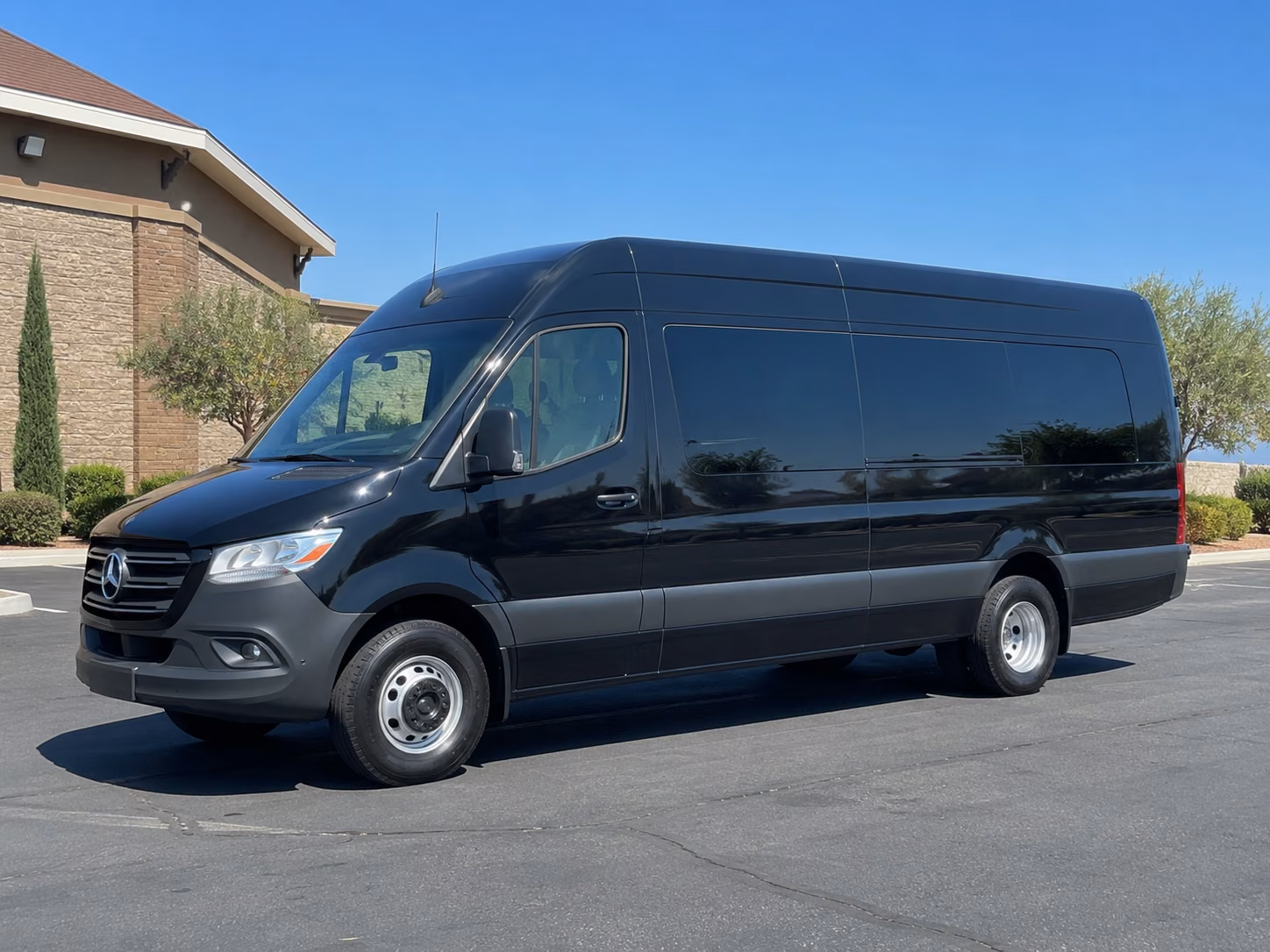 find transportation for your next corporate event 3