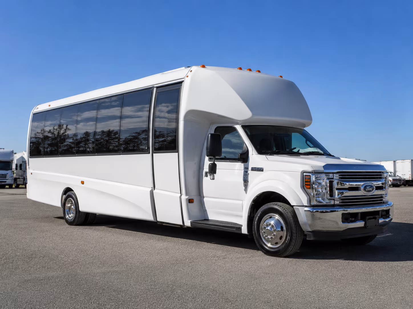 minibus rentals for small group winery tours in erie county