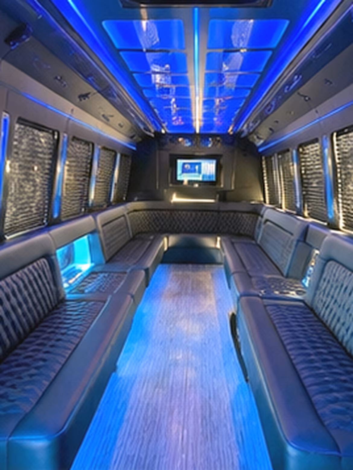 sweet 16 and quinceanera party buses built around erie celebration venues
